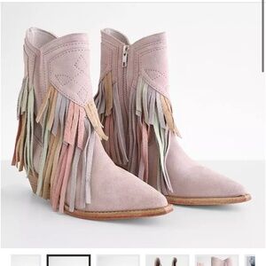 NIB FREE PEOPLE Lawless Fringe Western Boots- Pink Multi Sz 39.5